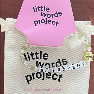 Little Words Project Holiday Be Present Beaded Bracelets Size S/M New On Card